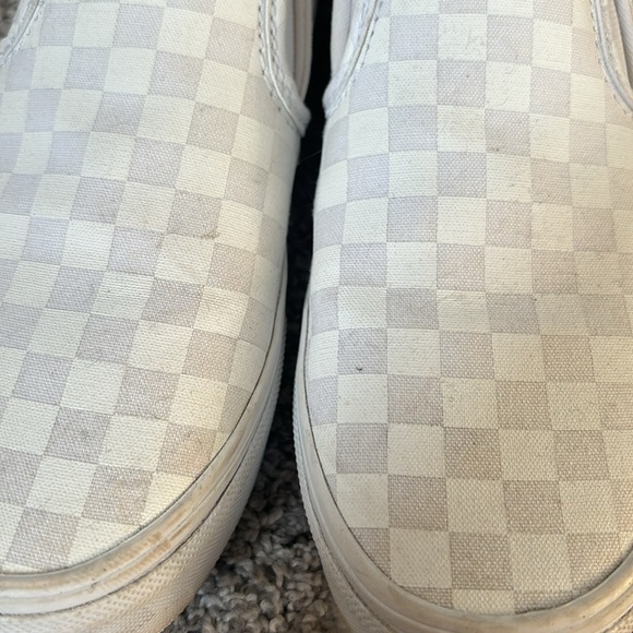 White checkerboard vans - Picture 3 of 7